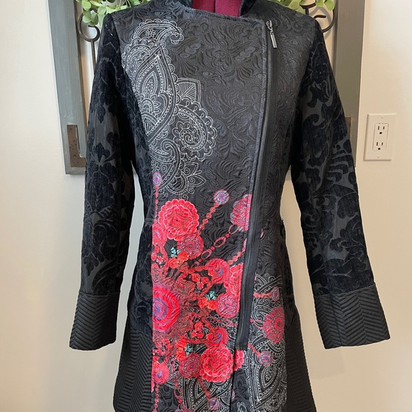 GOA Paris Jackets & Blazers - Goa Paris. NWOT What can I say that the pics don’t